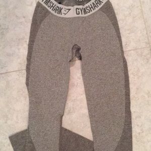 Gymshark khaki/sand flex leggings size small NWOT